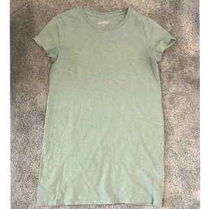 Universal Thread light green T-shirt dress size medium